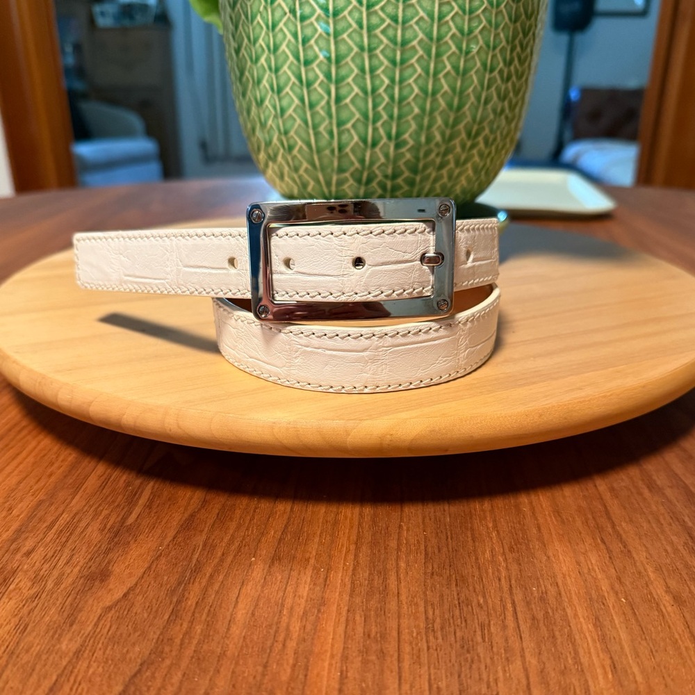 Ralph Lauren White Alligator Belt in Excellent Used condition